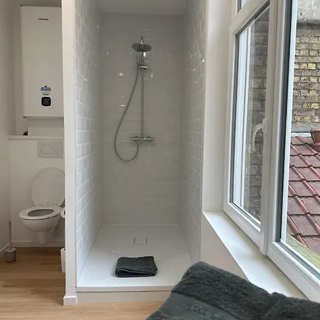 Standing 500m De La ! 아파트