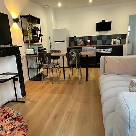 Standing 500m De La ! Apartment