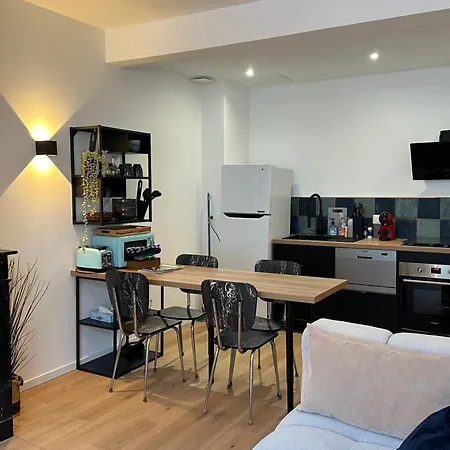 Standing 500m De La ! Dunkirk